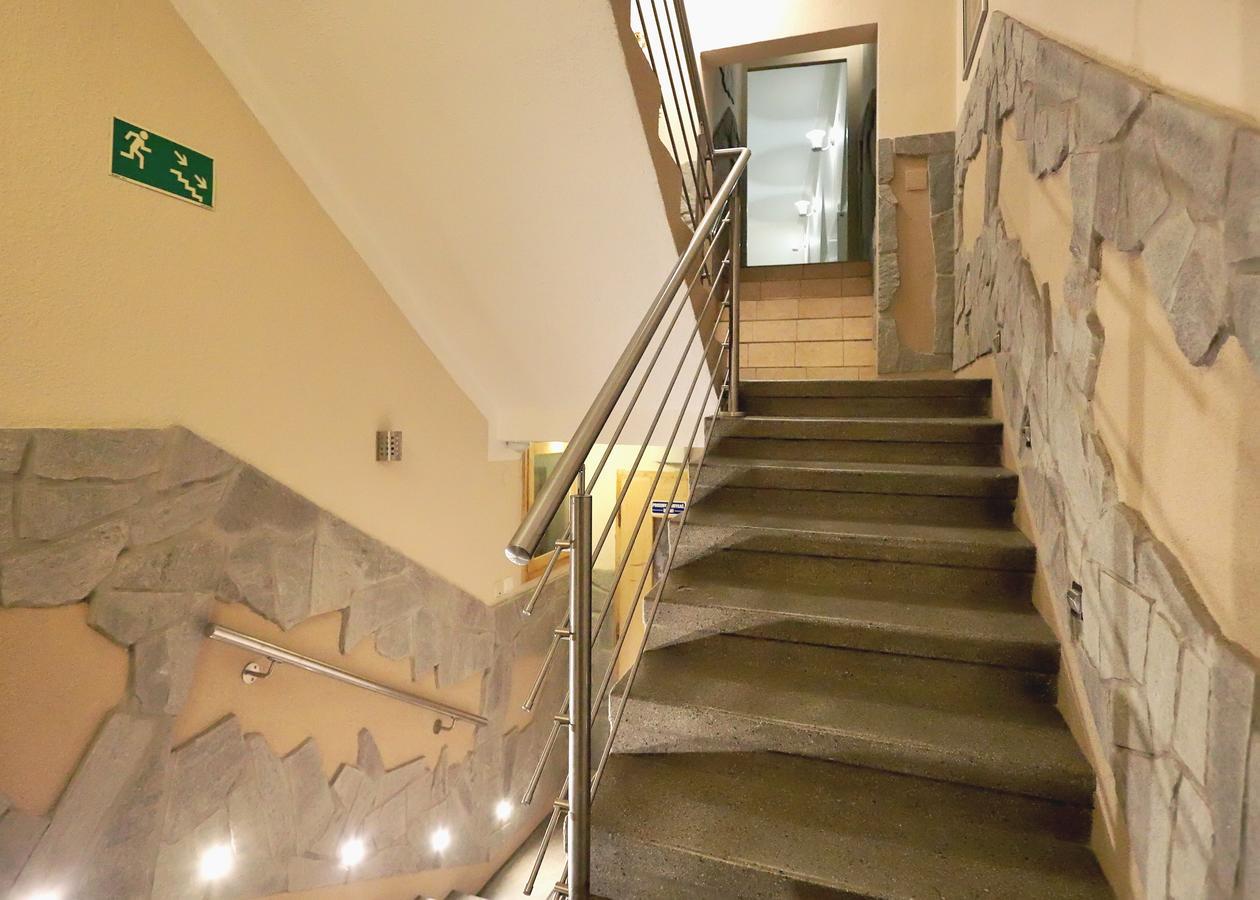 Pensjonat Tara Jeleśnia Exterior foto